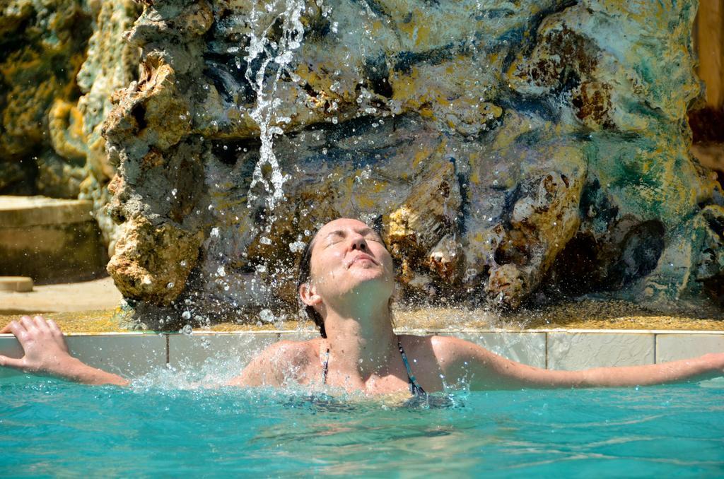 Reddoorz Plus @ Sla Divina Panglao Bohol Eksteriør bilde